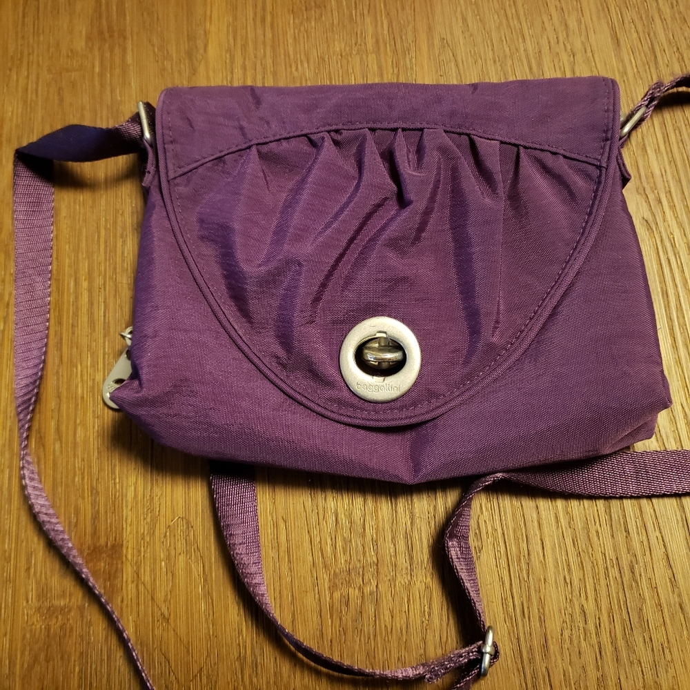 Baggallini Purple Crossbody Bag 9x7